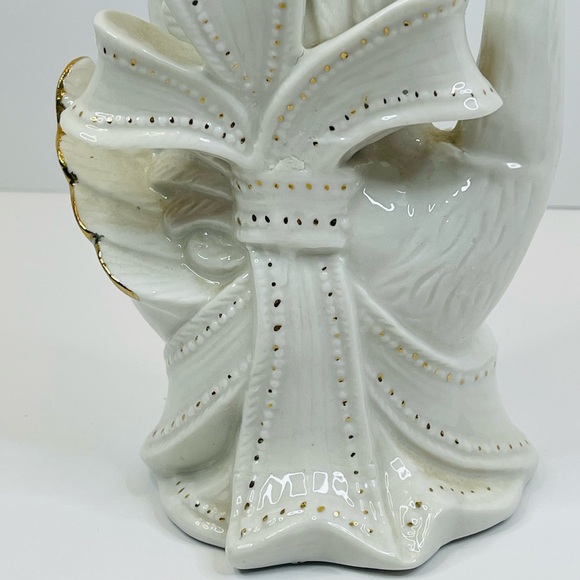 Vintage Ceramic Swan Vase About 9.75” White With Gold Accents - Picture 4 of 10